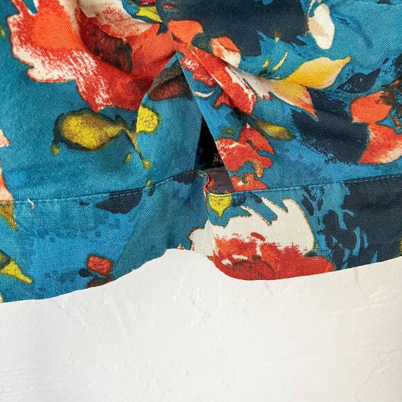 Band of Gypsies Blue Floral Crop Top Large - Picture 4 of 5